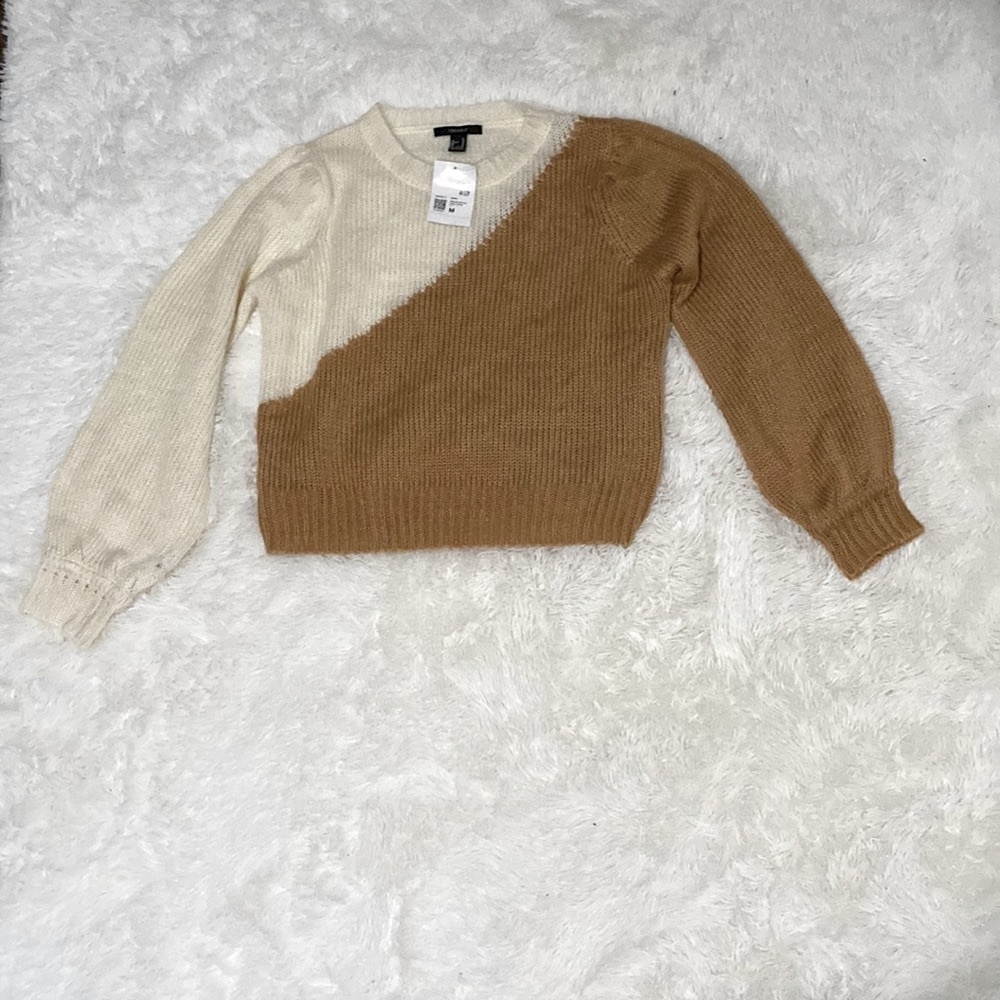 FOREVER 21 - Color Block Sweater (Never Been Worn)